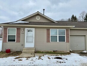 Building Photo - County Farm - 4180/4182