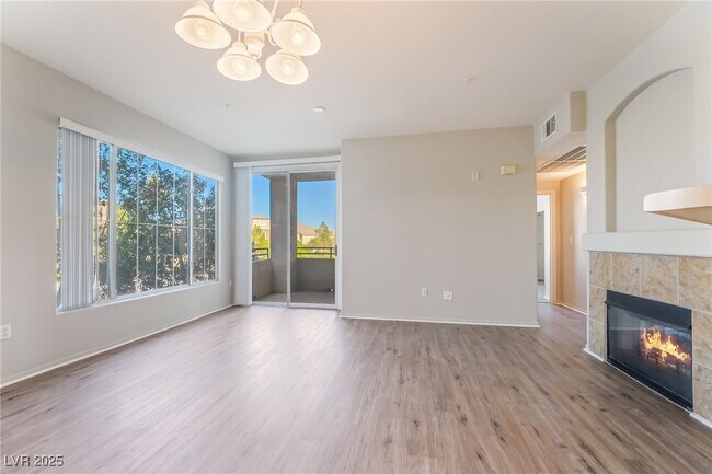 Building Photo - 7123 S Durango Dr