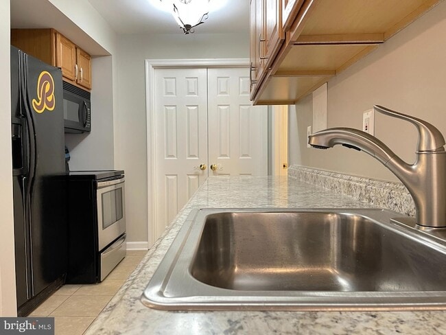 Building Photo - 139 Balch Springs Cir SE