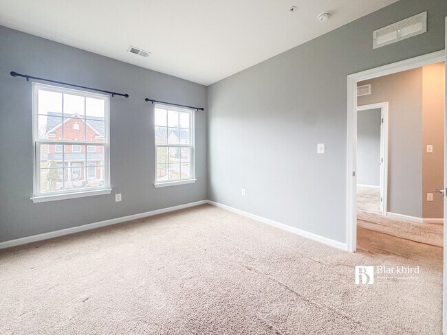 Building Photo - 13719 Port Commerce Ct