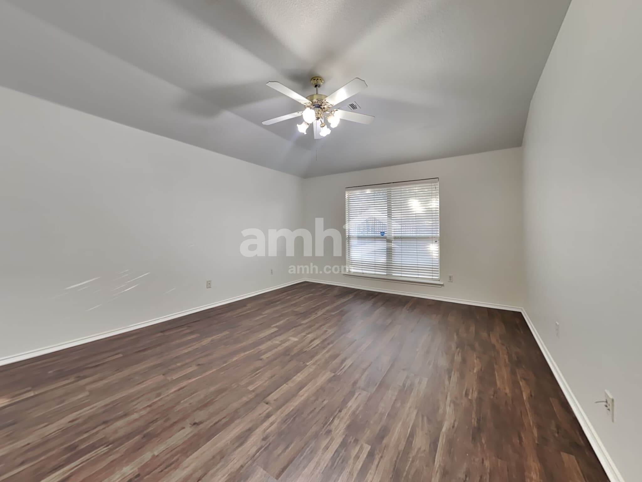 Building Photo - 7307 Fossil Garden Dr