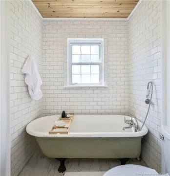 Building Photo - 710 English Ave