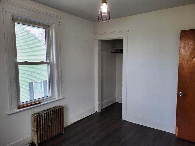 Building Photo - 755 Franklin St