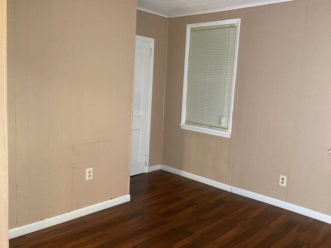 Building Photo - 224 W North St