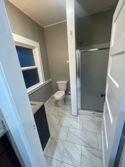 Building Photo - 1920 Sonoma Blvd