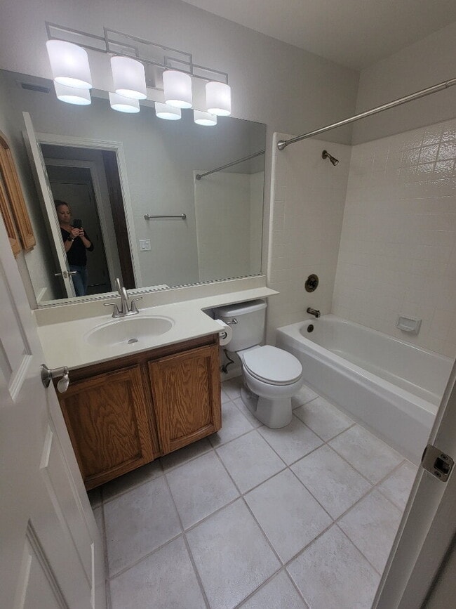 Building Photo - Charming single-family home in Briggs Ranch neighborhood!