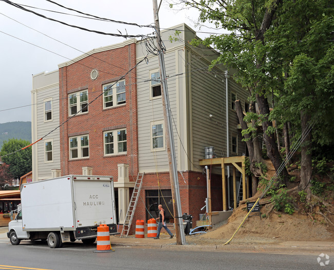 494 Lofts - Boone, NC | Apartment Finder