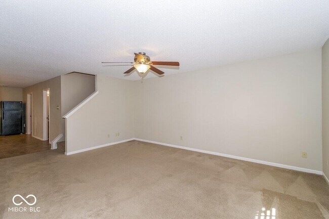 Building Photo - 2031 Bridlewood Dr