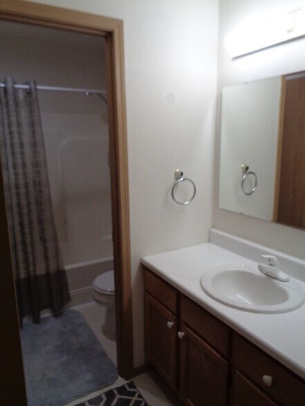 Bathroom - 17612 SW Bany Rd
