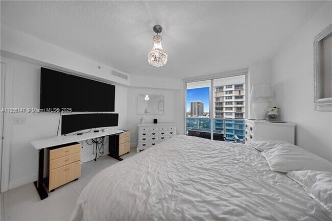 Building Photo - 1881 79th Street Causeway