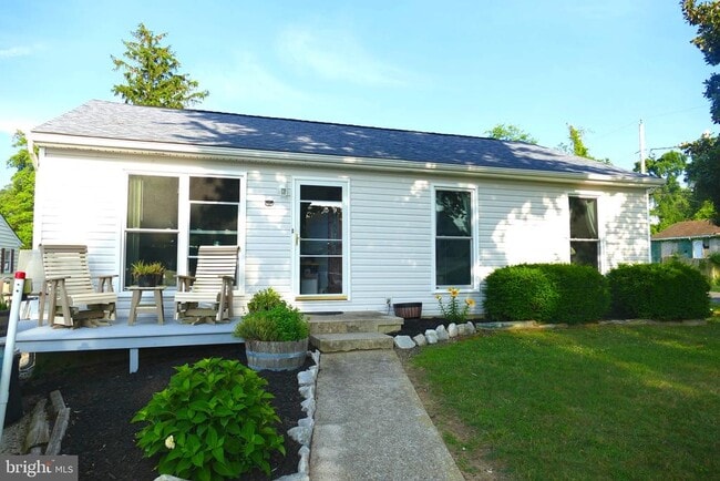 Building Photo - 7519 Rock Creek Way