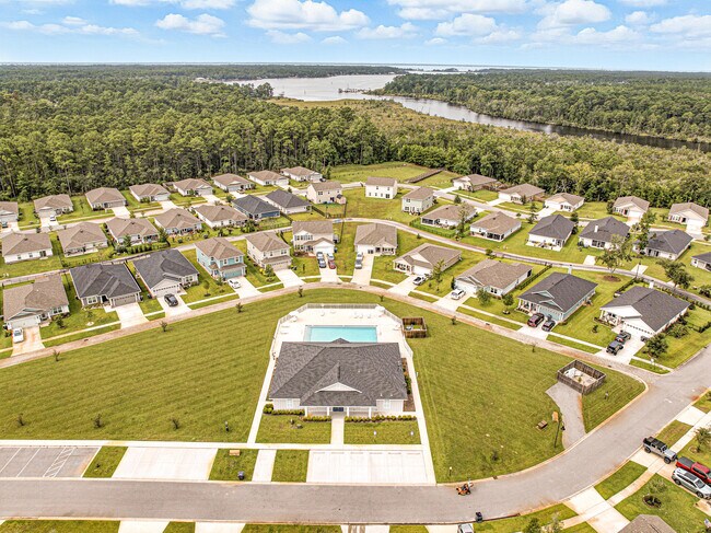 Building Photo - 228 Speckled Trout Ln N