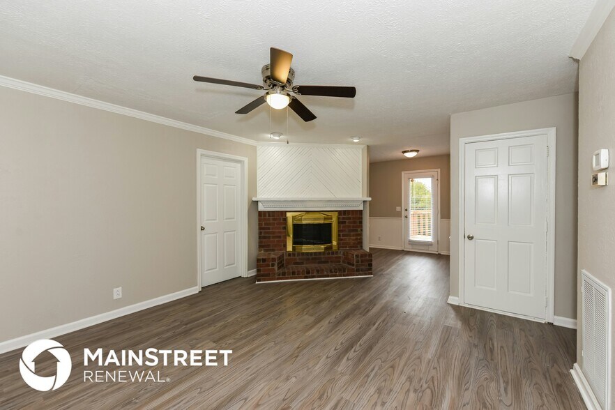 Building Photo - 209 Township Dr