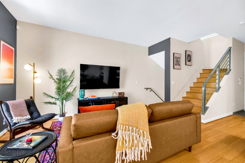 Building Photo - 2608 Lincoln Ave