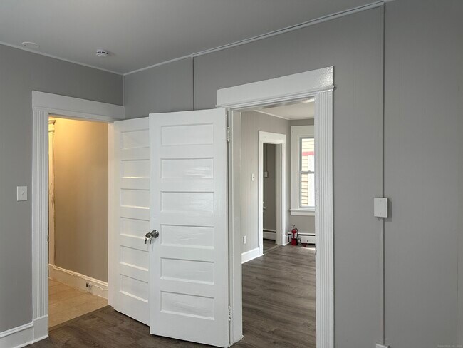 Building Photo - 429 Dixwell Ave