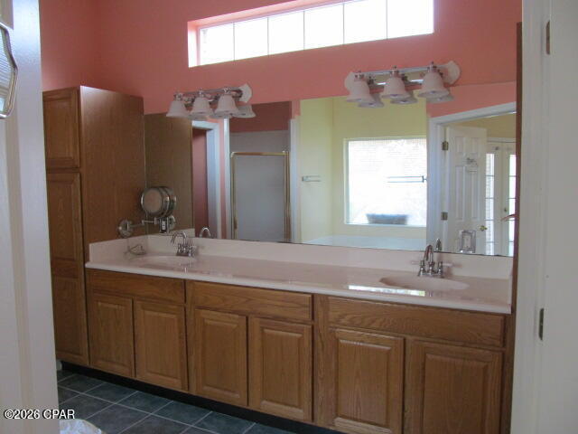 Building Photo - 161 Grand Lagoon Shores Dr