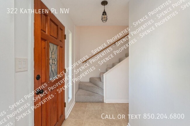 Building Photo - 322 Kathleen Pl NW