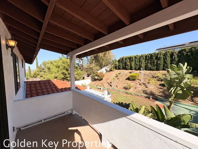 Building Photo - Welcome to this stunning 4-bedroom, 3-bathroom home located in the desirable La Costa neighborhoo...