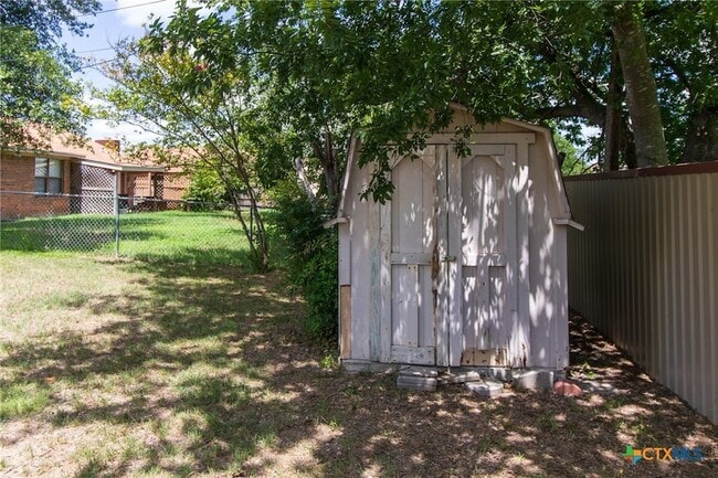 Building Photo - 1609 Ronstan Dr