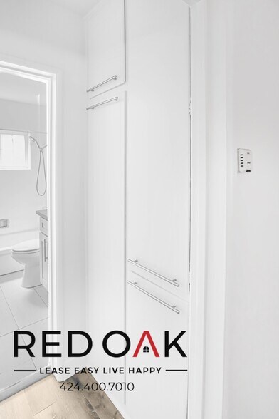 Building Photo - 735 Locust St