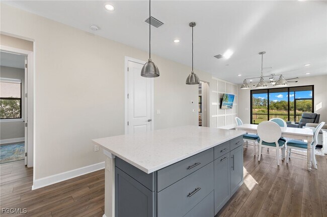 Building Photo - 20088 KIngmont Dr