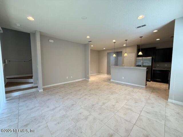 Building Photo - 7028 Buroak Ct