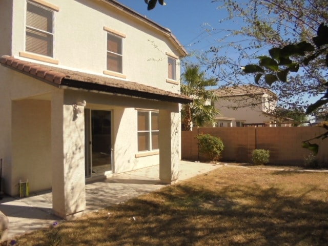 Building Photo - 18139 W Smokey Dr