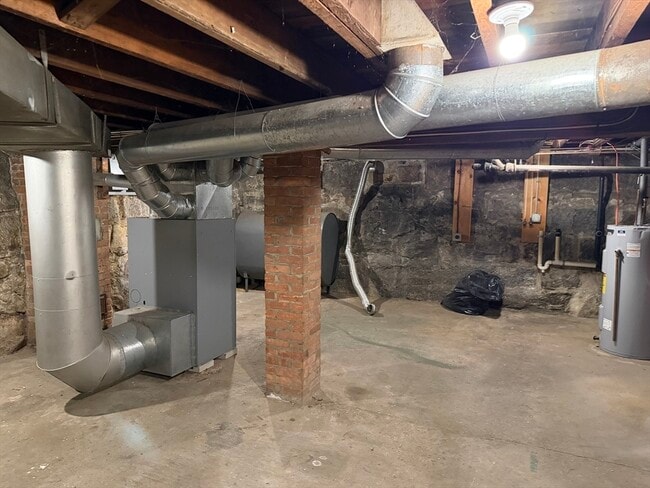 Building Photo - 157 East St