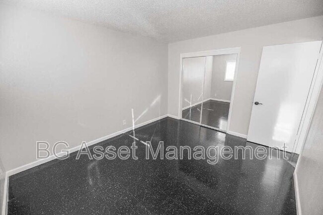 Building Photo - 134 Marina Way