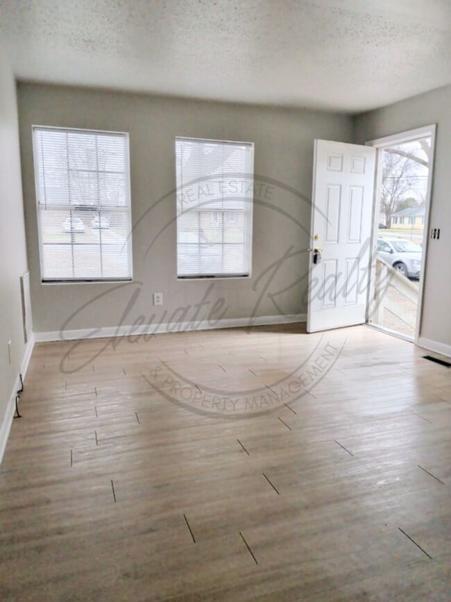 Building Photo - On Special: Two Bedroom Ranch Duplex in North Gallatin!