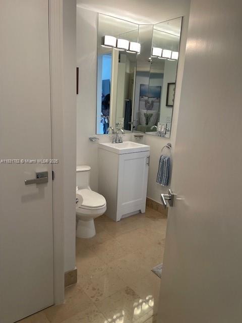Building Photo - 4779 Collins Ave