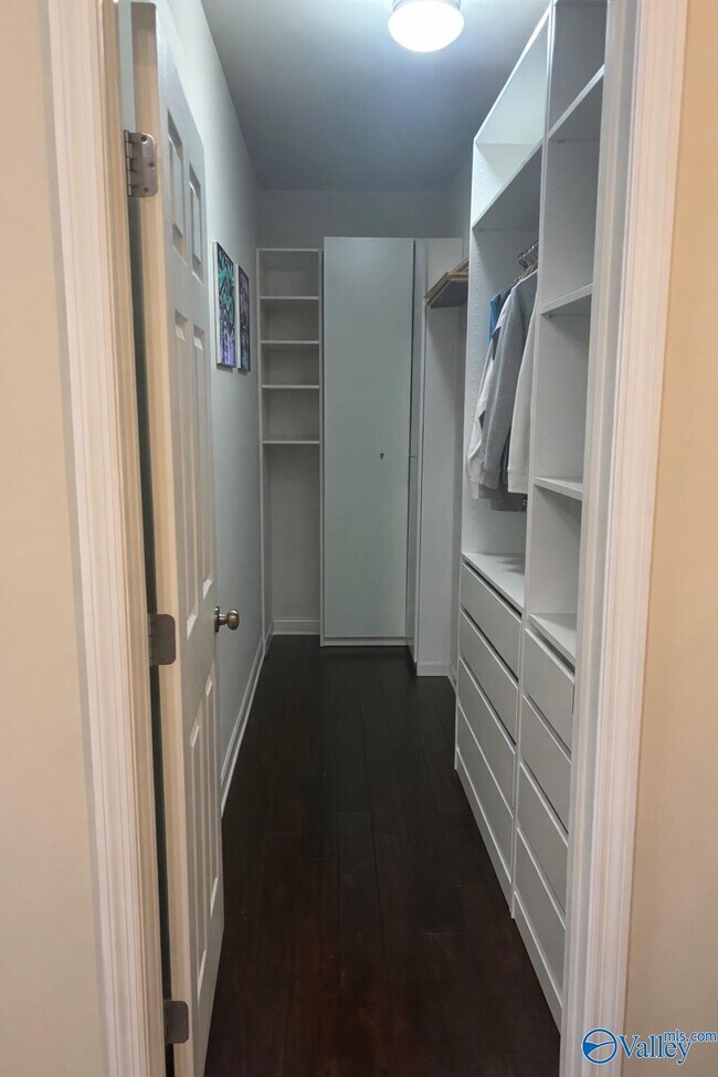 Building Photo - 273 Harold Murphy Dr