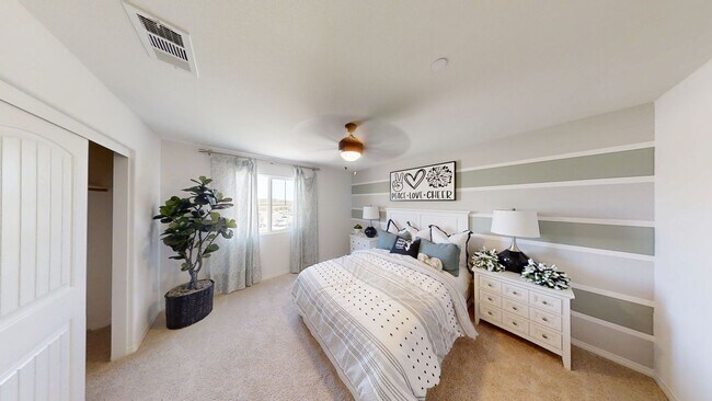 Building Photo - Beautiful 4 bed 3 bath home in Beaumont, Ca.