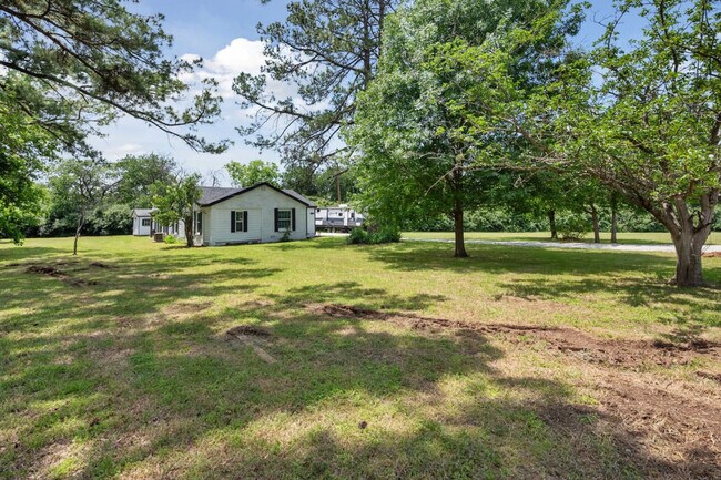 Building Photo - 4109 Brooks Baker Ave