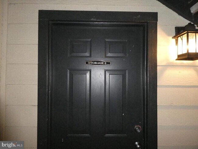 Building Photo - 11750 Old Georgetown Rd