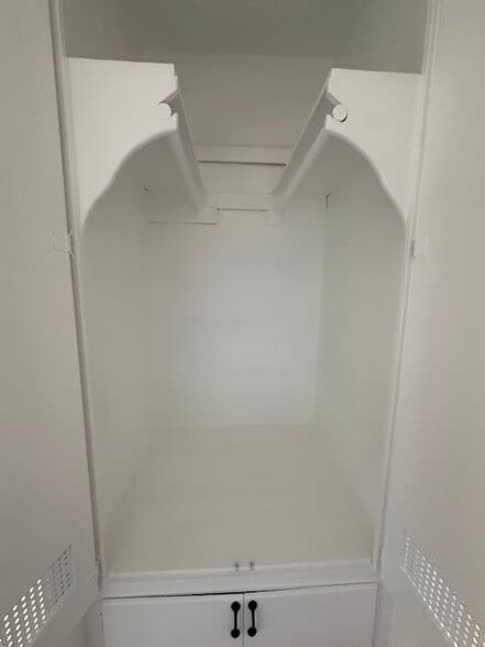 Hall Closet - 6011 Pine Crest Dr