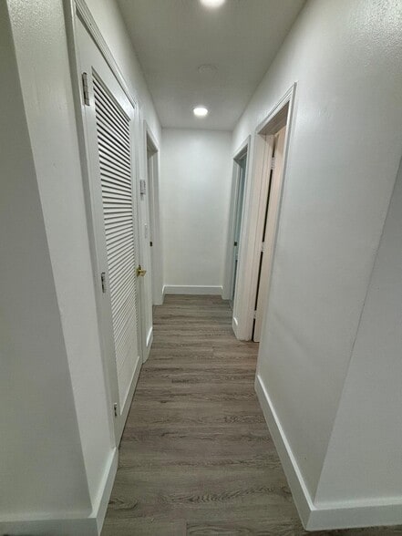 Building Photo - 4715 NW 44th St