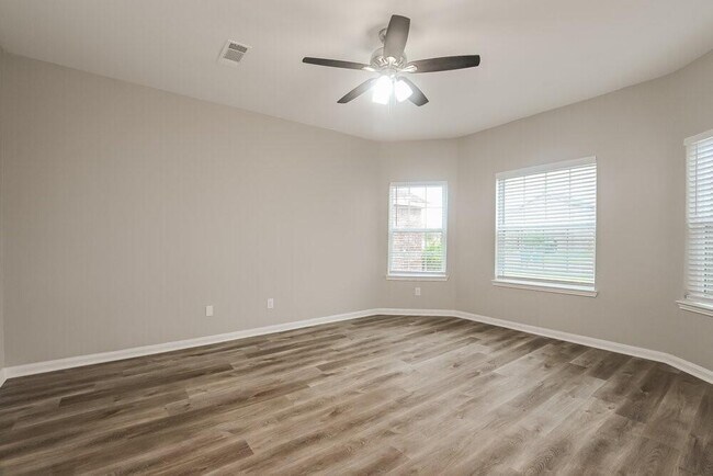 Building Photo - 9423 Calm Amber Dr