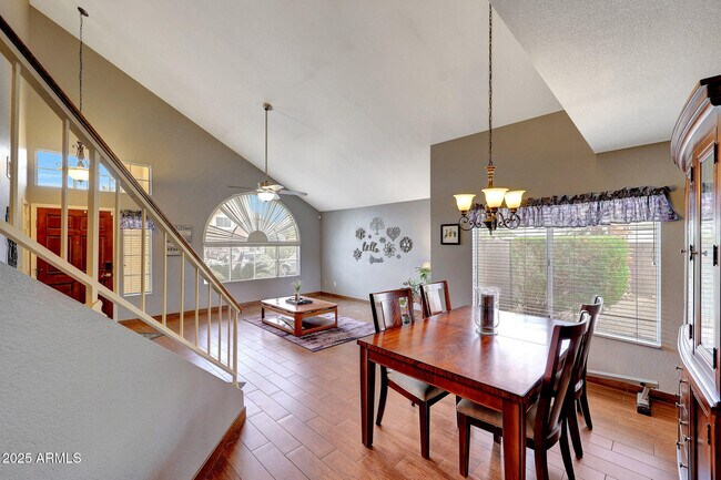 Building Photo - 15237 N 61st Dr