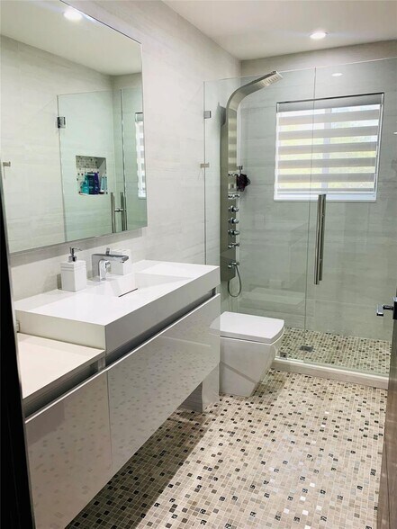 Building Photo - 3898 Falcon Ridge Cir