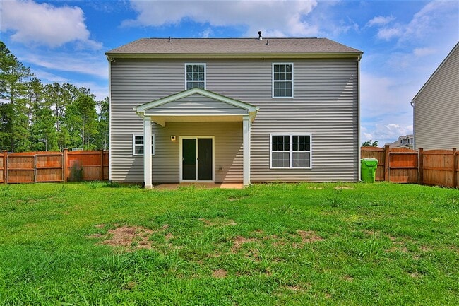 Building Photo - 804 Sunseeker Dr