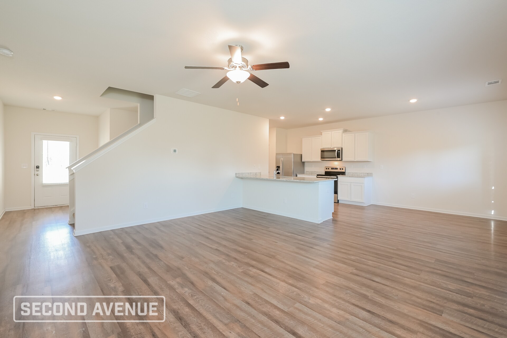 Building Photo - 726 Woody Dr