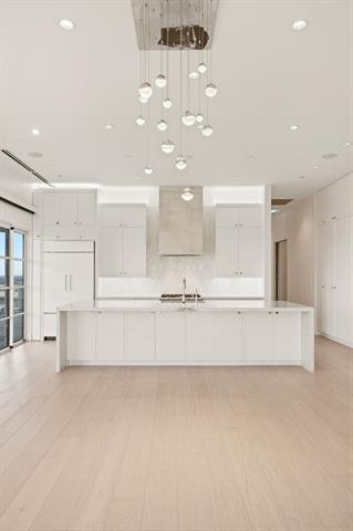 Building Photo - 2800 Lakeside Pkwy