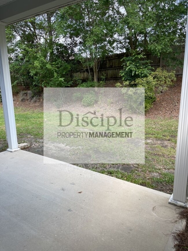 Building Photo - 169 Regency Cir