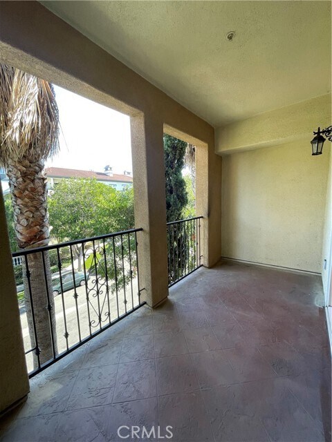 Building Photo - 12975 Agustin Pl