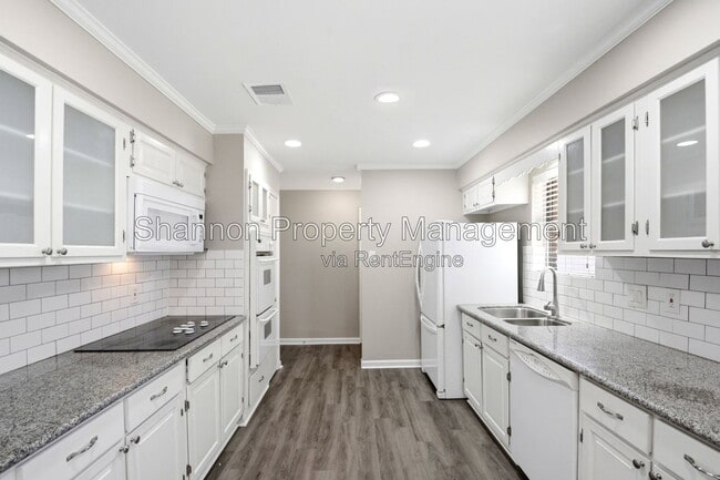 Building Photo - 6215 Autumn Arbor Dr