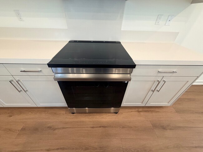 Building Photo - 460 Caliper Wy