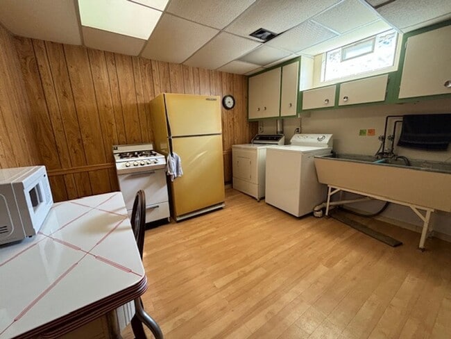 Building Photo - Furnish, Lakefront Living on Duncan Lake, Caledonia