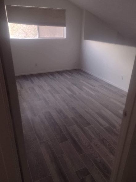 Building Photo - 12445 N 21st Ave