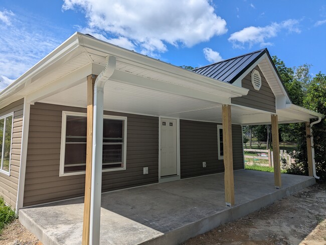 Building Photo - 4565 Chapel Springs Pl